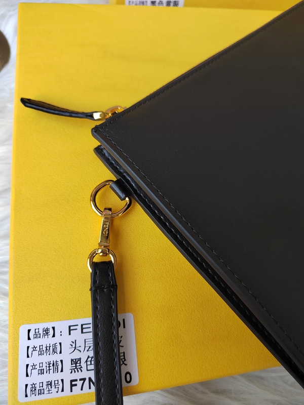 超激安ブランド財布偽物角部分ディテール